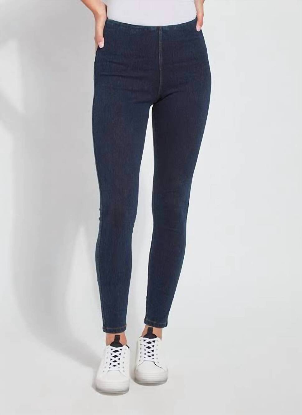 NEW LYSSE women's studded knit denim leggings in indigo